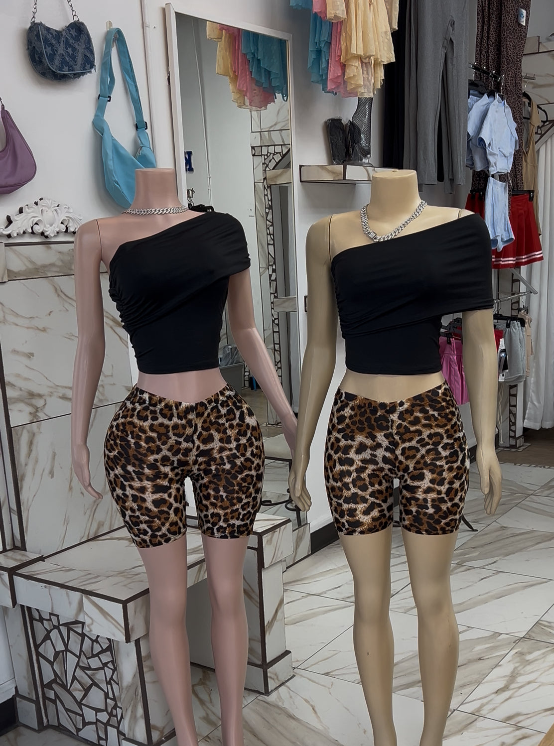 Black Rock Shoulder Top