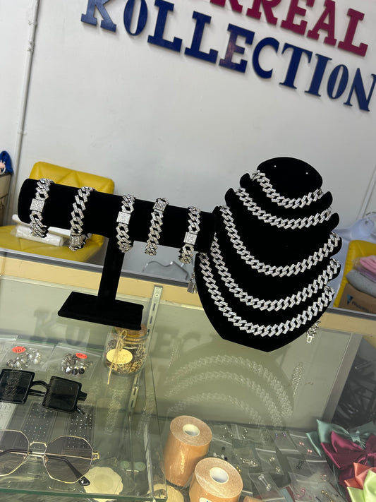Cuban Jewelry